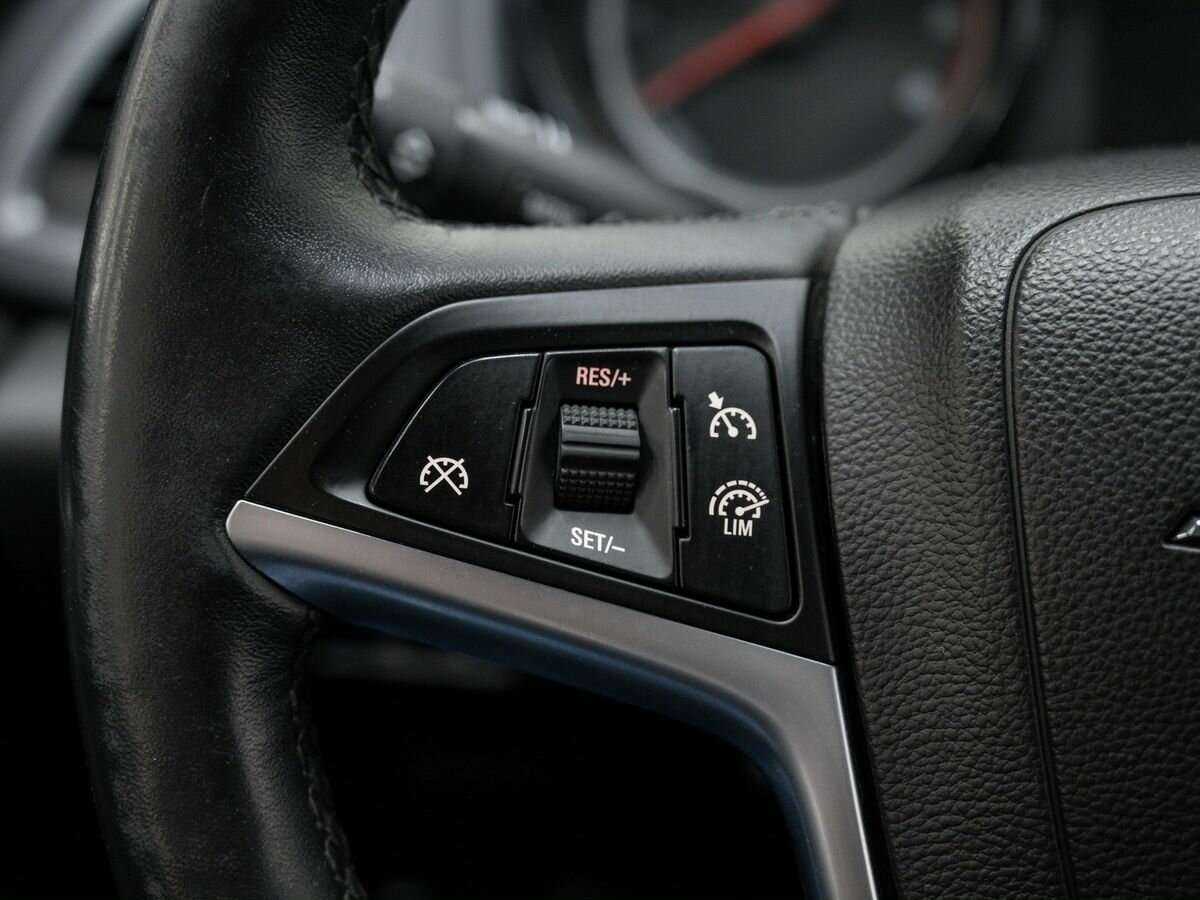 Opel Astra 2013 года с пробегом. Фото: #15