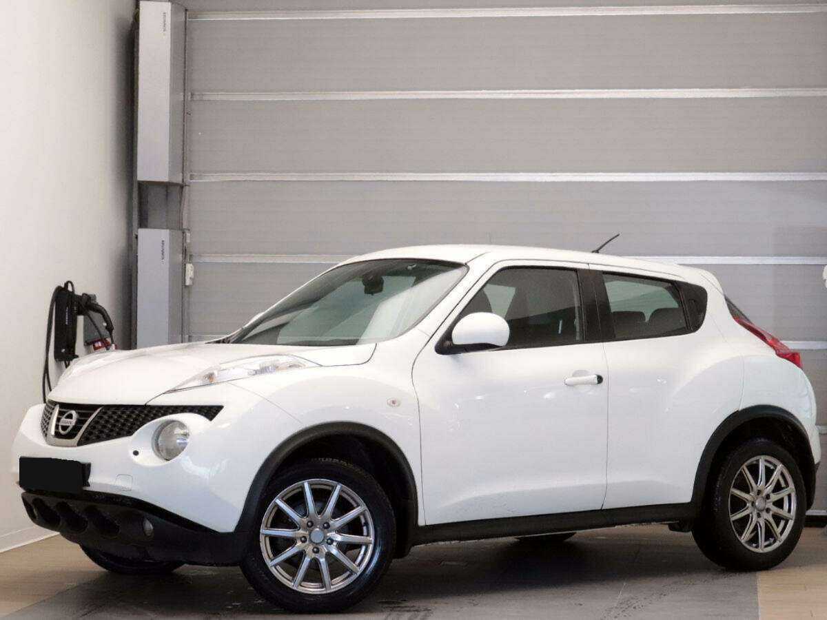 Nissan Juke 2013 года с пробегом. Посмотреть фото