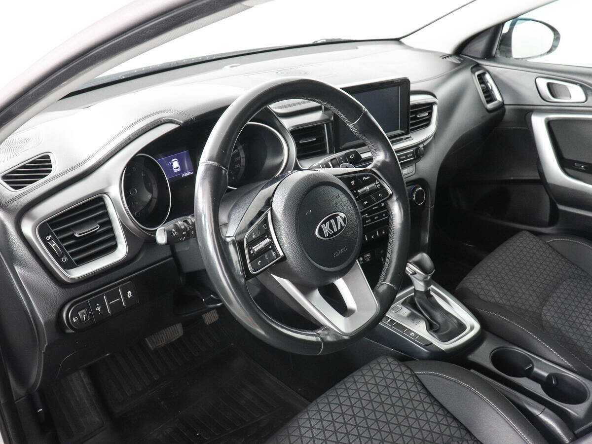 Kia Ceed 2019 года с пробегом. Фото: #7