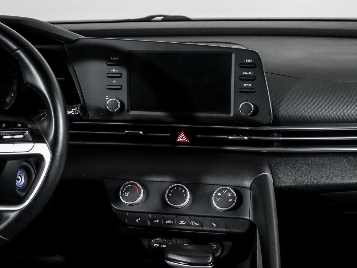 Hyundai Elantra 2021 года с пробегом. Фото: #10