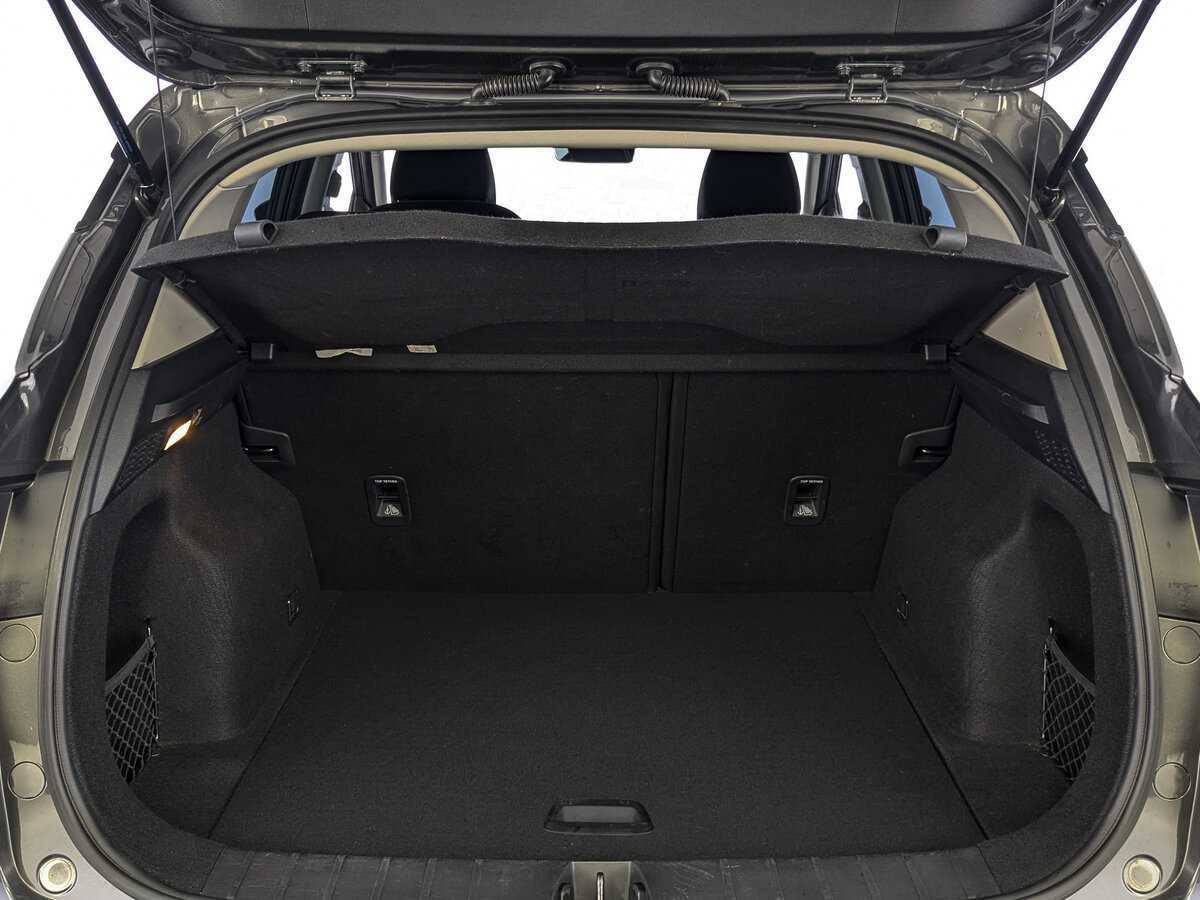 Geely Coolray 2023 года с пробегом. Фото: #9