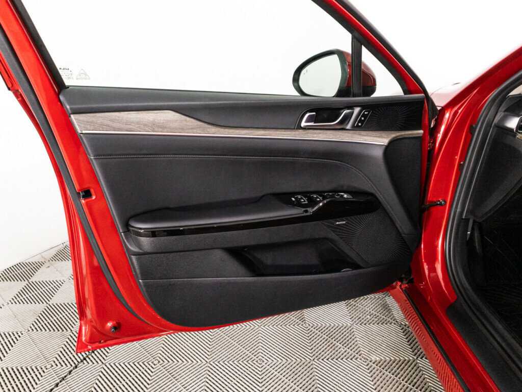 Kia K5 2022 года с пробегом. Фото: #25