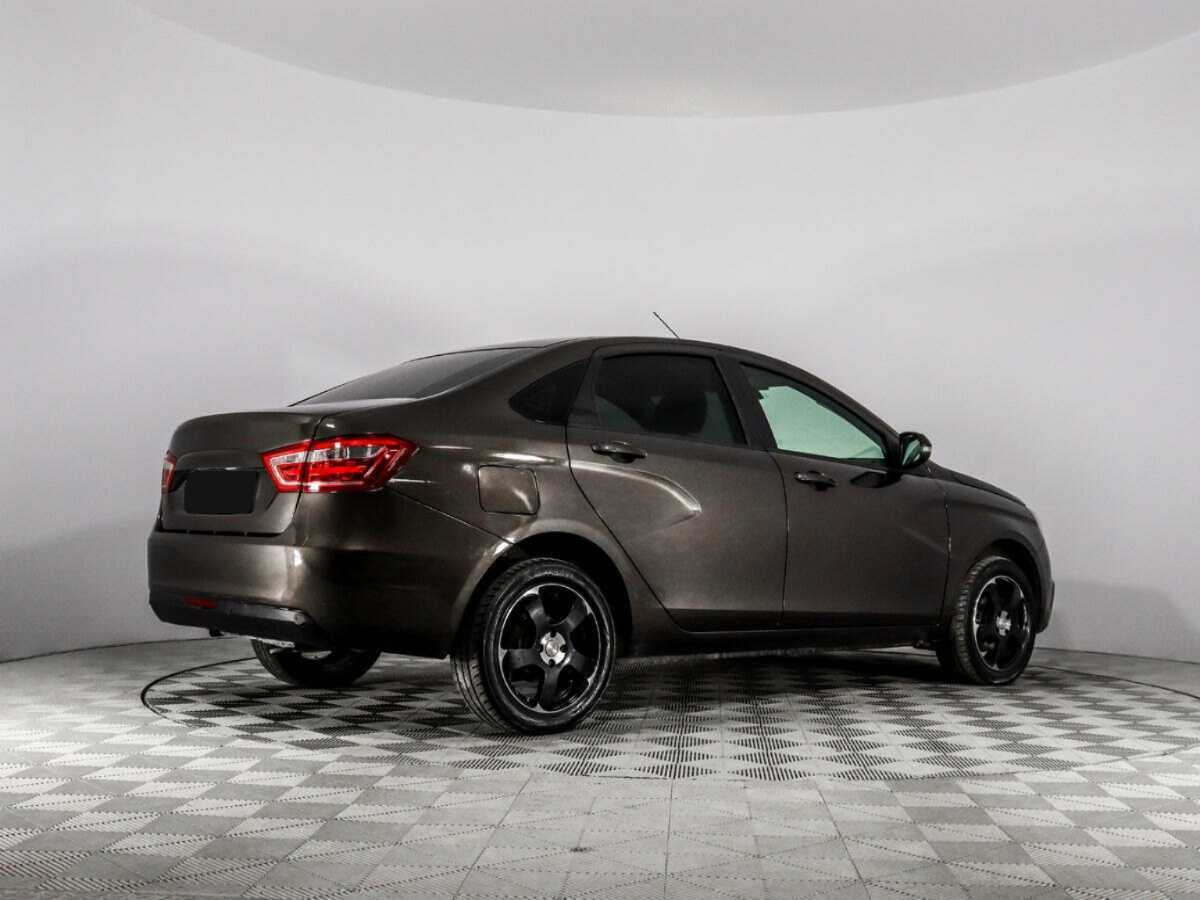 Lada (ВАЗ) Vesta 2017 года с пробегом. Фото: #4