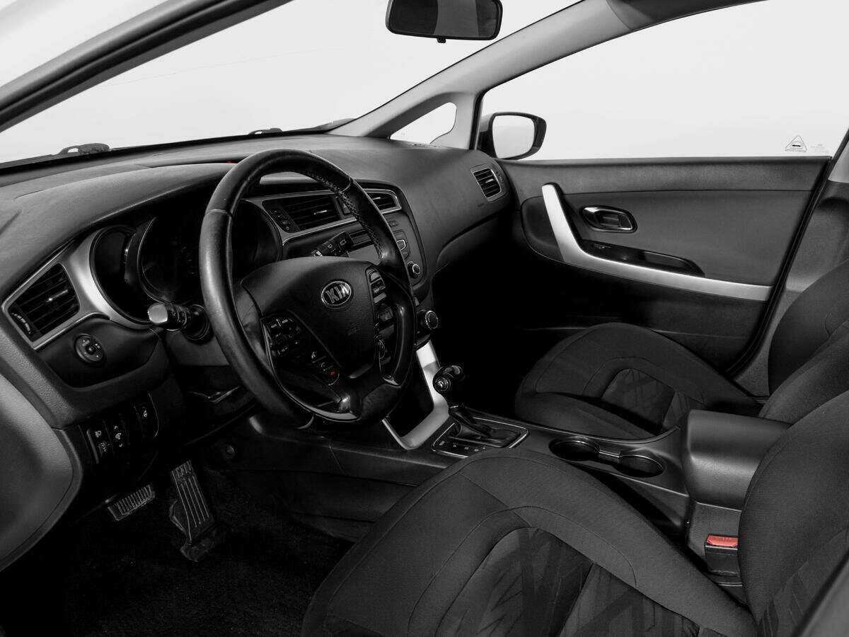 Kia Ceed 2016 года с пробегом. Фото: #14