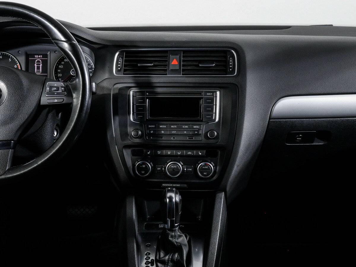 Volkswagen Jetta 2013 года с пробегом. Фото: #12