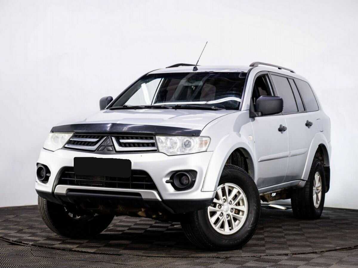 Mitsubishi Pajero Sport 2014 года с пробегом. Фото: #0