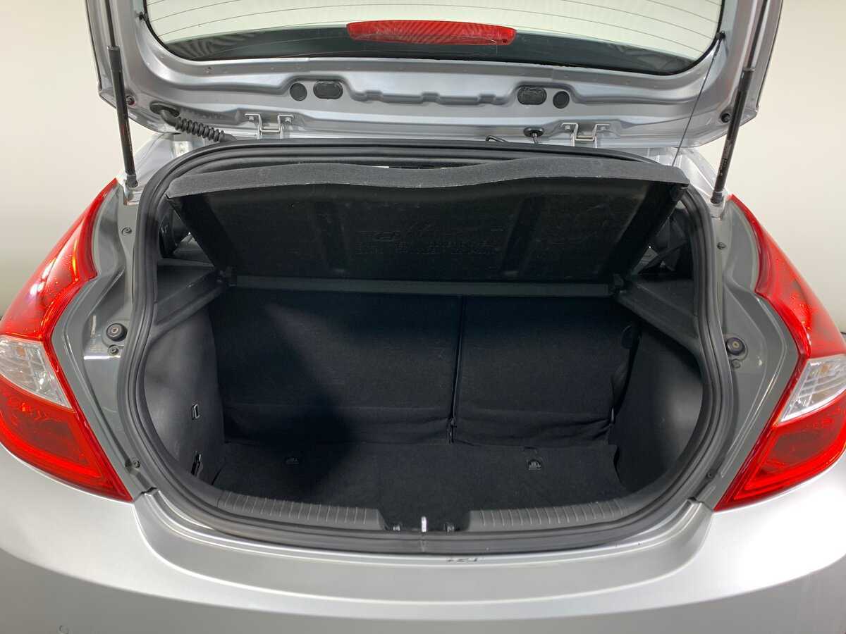 Hyundai Solaris 2012 года с пробегом. Фото: #19