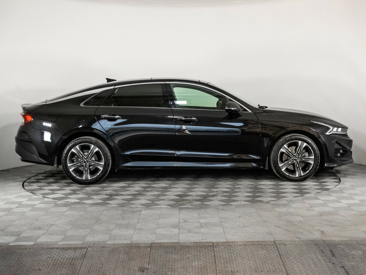 Kia K5 2020 года с пробегом. Фото: #3