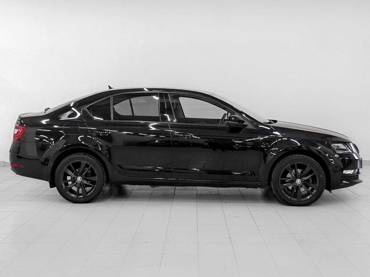 Skoda Octavia 2019 года с пробегом. Фото: #3