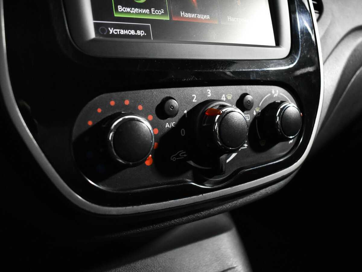 Renault Kaptur 2016 года с пробегом. Фото: #13