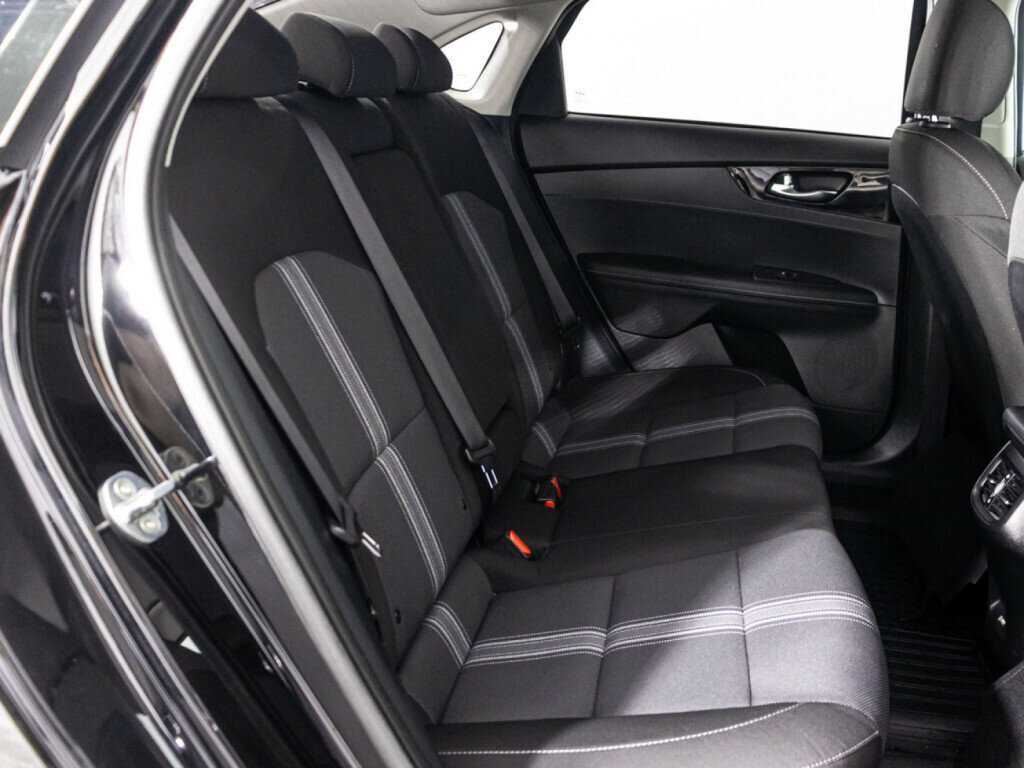 Kia Cerato 2022 года с пробегом. Фото: #23