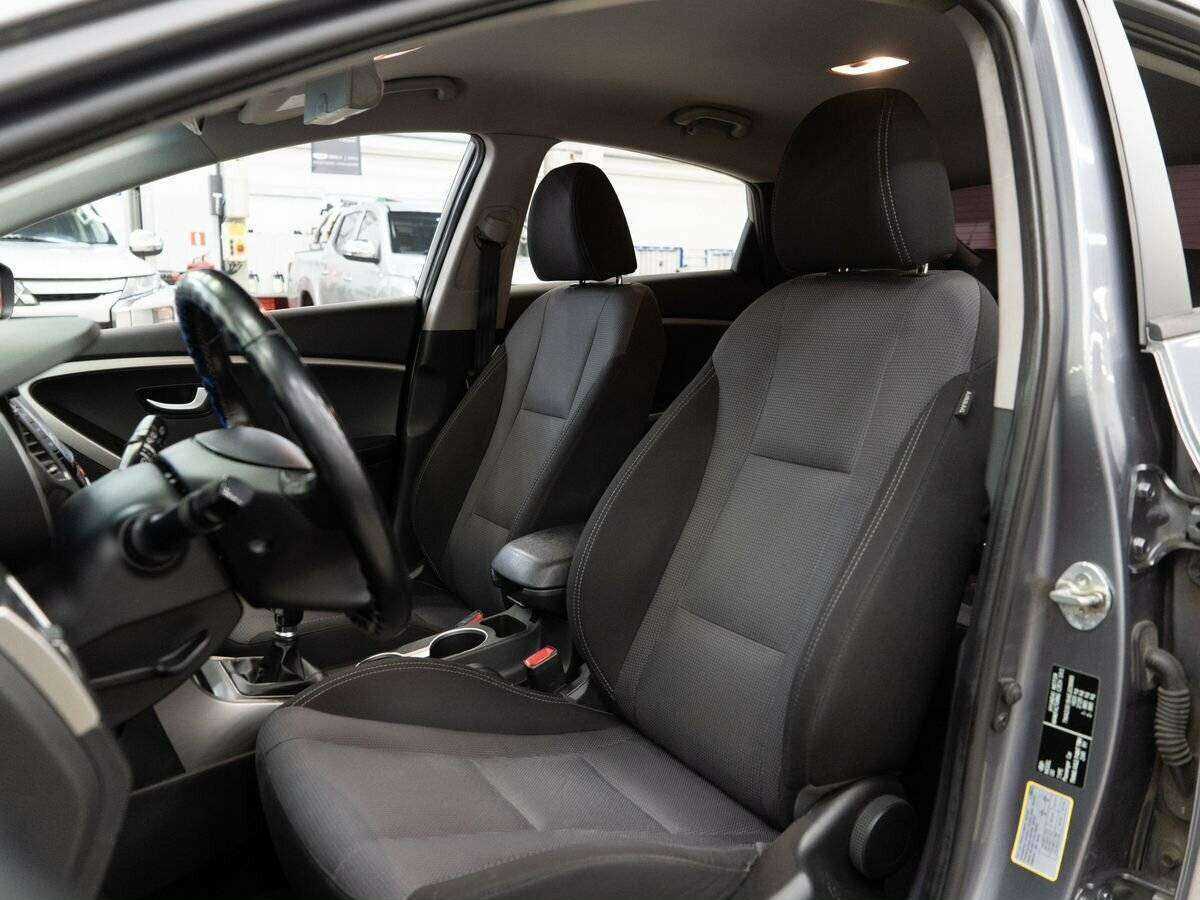 Hyundai i30 2014 года с пробегом. Фото: #5