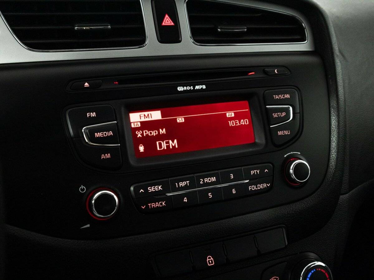 Kia Ceed 2013 года с пробегом. Фото: #14