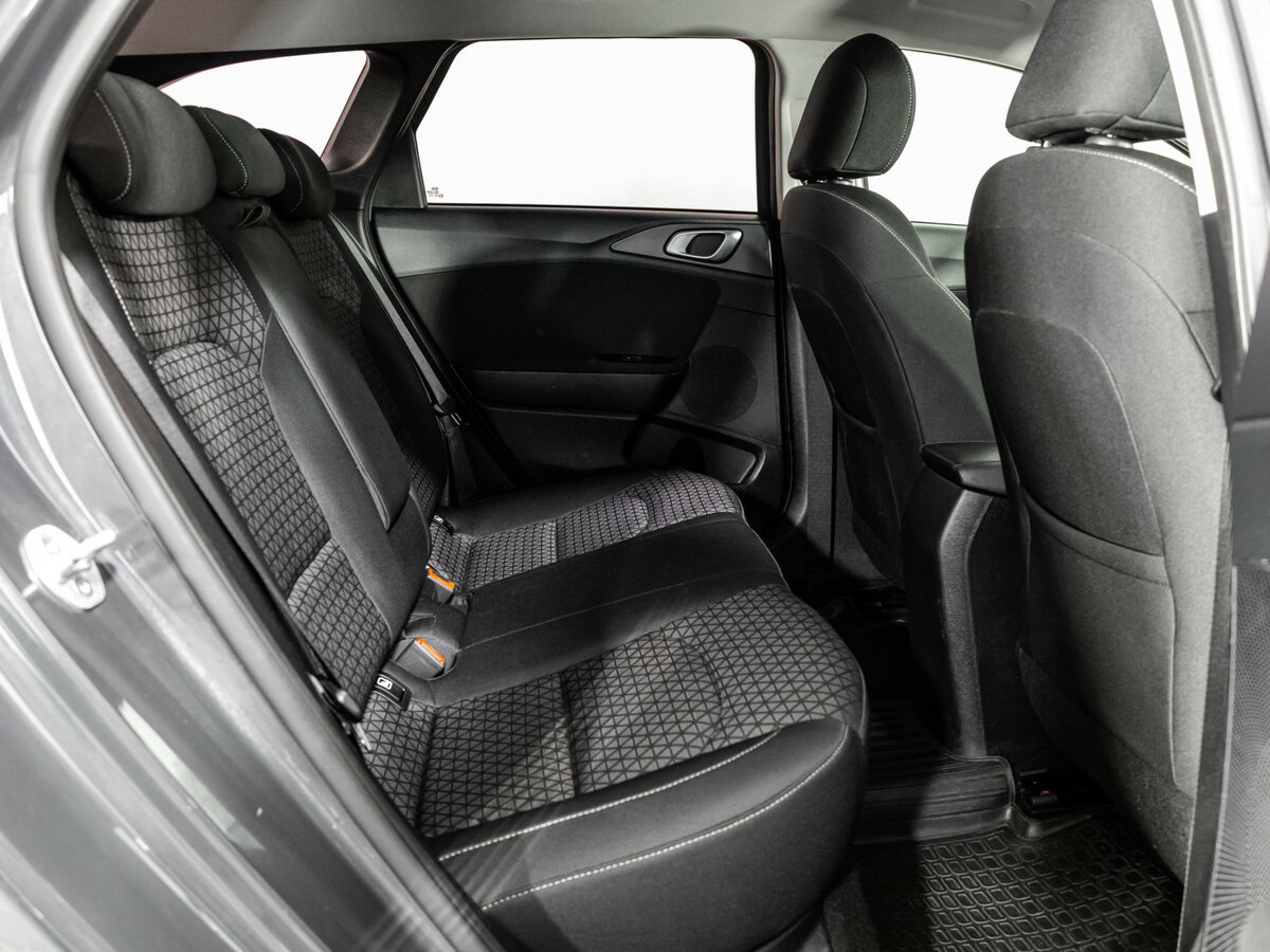 Kia Ceed 2019 года с пробегом. Фото: #14