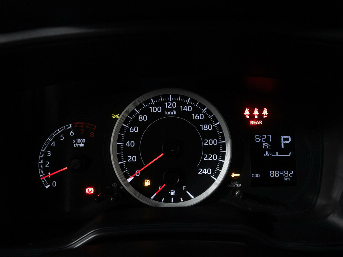 Toyota Corolla 2020 года с пробегом. Фото: #11