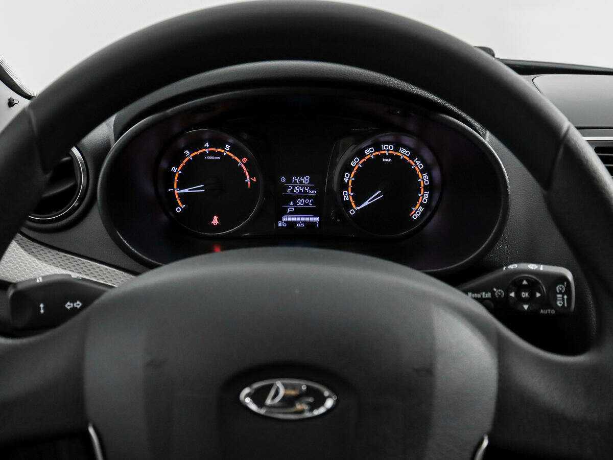 Lada (ВАЗ) Granta 2019 года с пробегом. Фото: #12