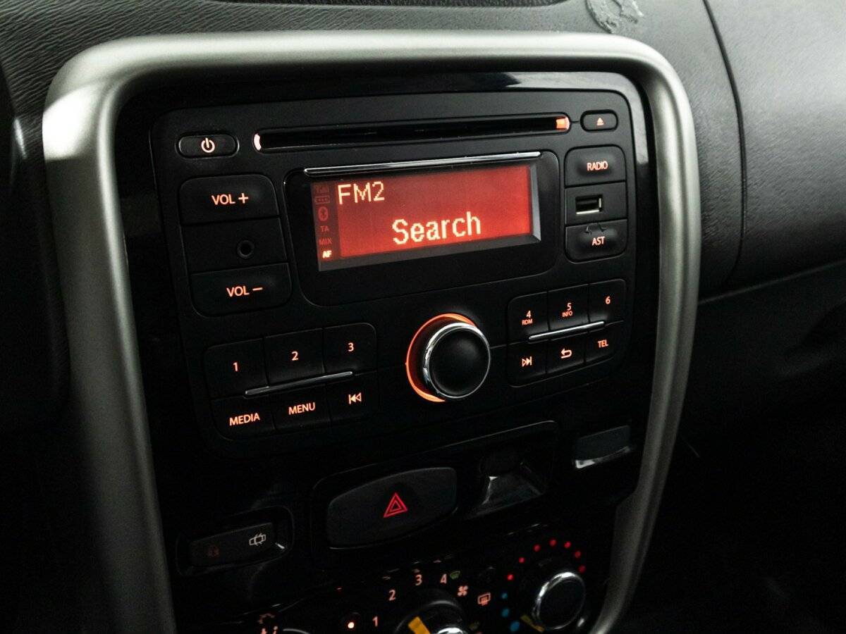 Renault Duster 2014 года с пробегом. Фото: #14