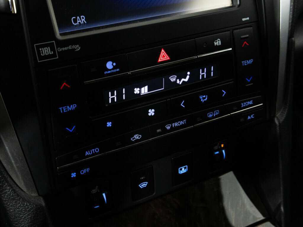 Toyota Camry 2015 года с пробегом. Фото: #16