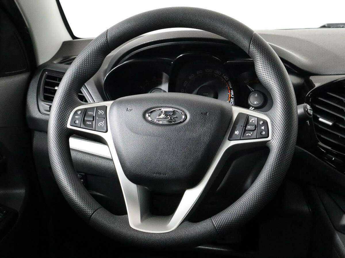 Lada (ВАЗ) Vesta 2021 года с пробегом. Фото: #11