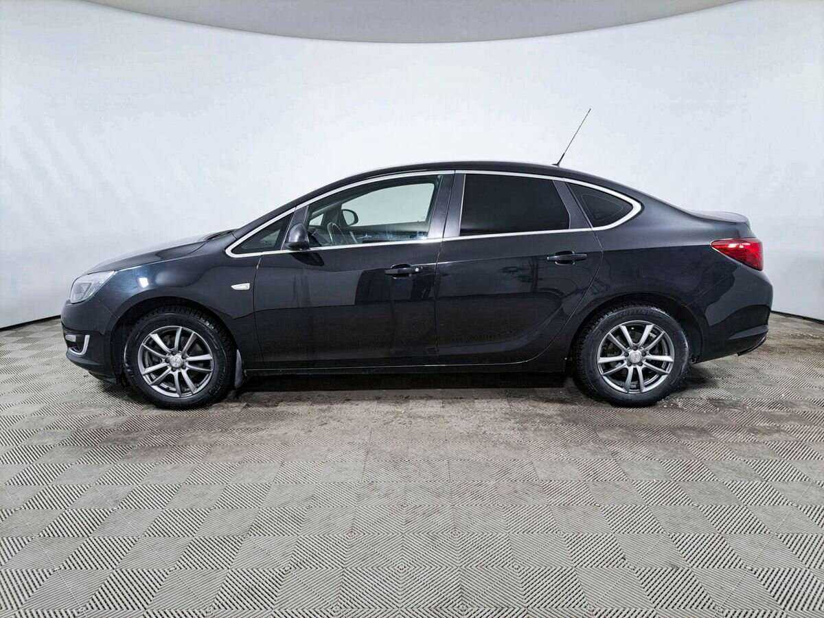 Opel Astra 2014 года с пробегом. Фото: #7