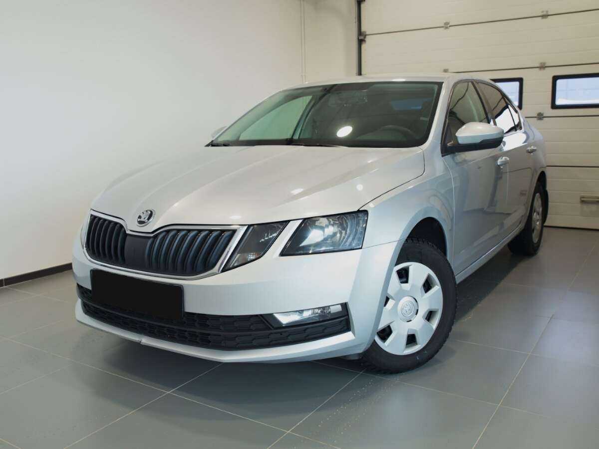 Skoda Octavia 2019 года с пробегом. Посмотреть фото