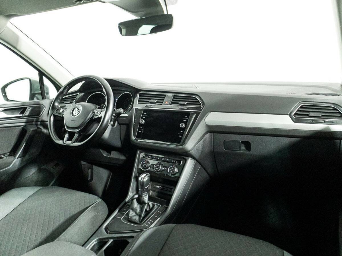 Volkswagen Tiguan 2019 года с пробегом. Фото: #8