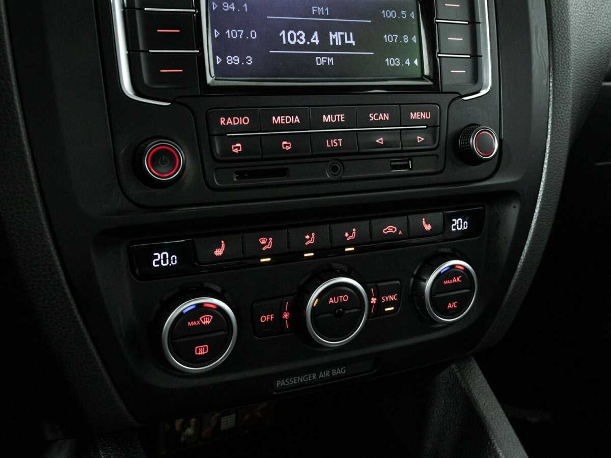 Volkswagen Jetta 2014 года с пробегом. Фото: #14