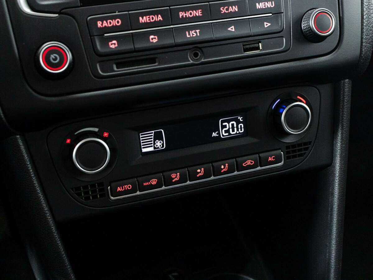 Volkswagen Polo 2014 года с пробегом. Фото: #14