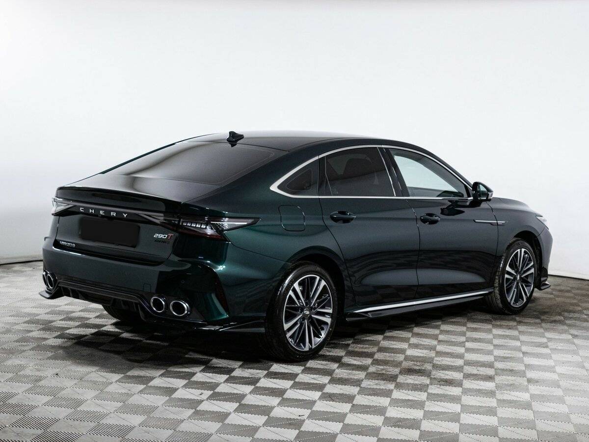 Chery Arrizo 8 2024 года с пробегом. Фото: #4