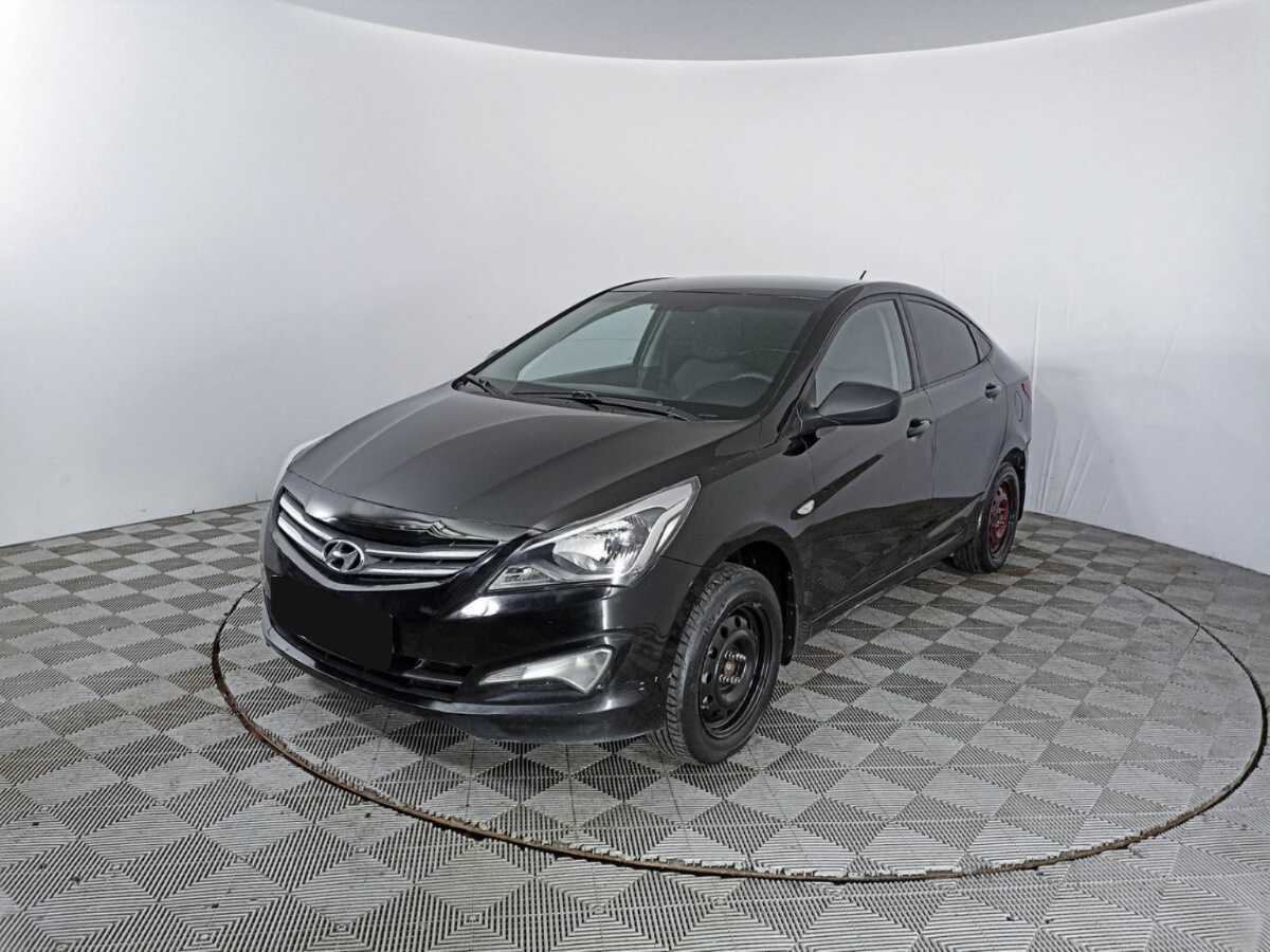 Hyundai Solaris 2015 года с пробегом. Посмотреть фото