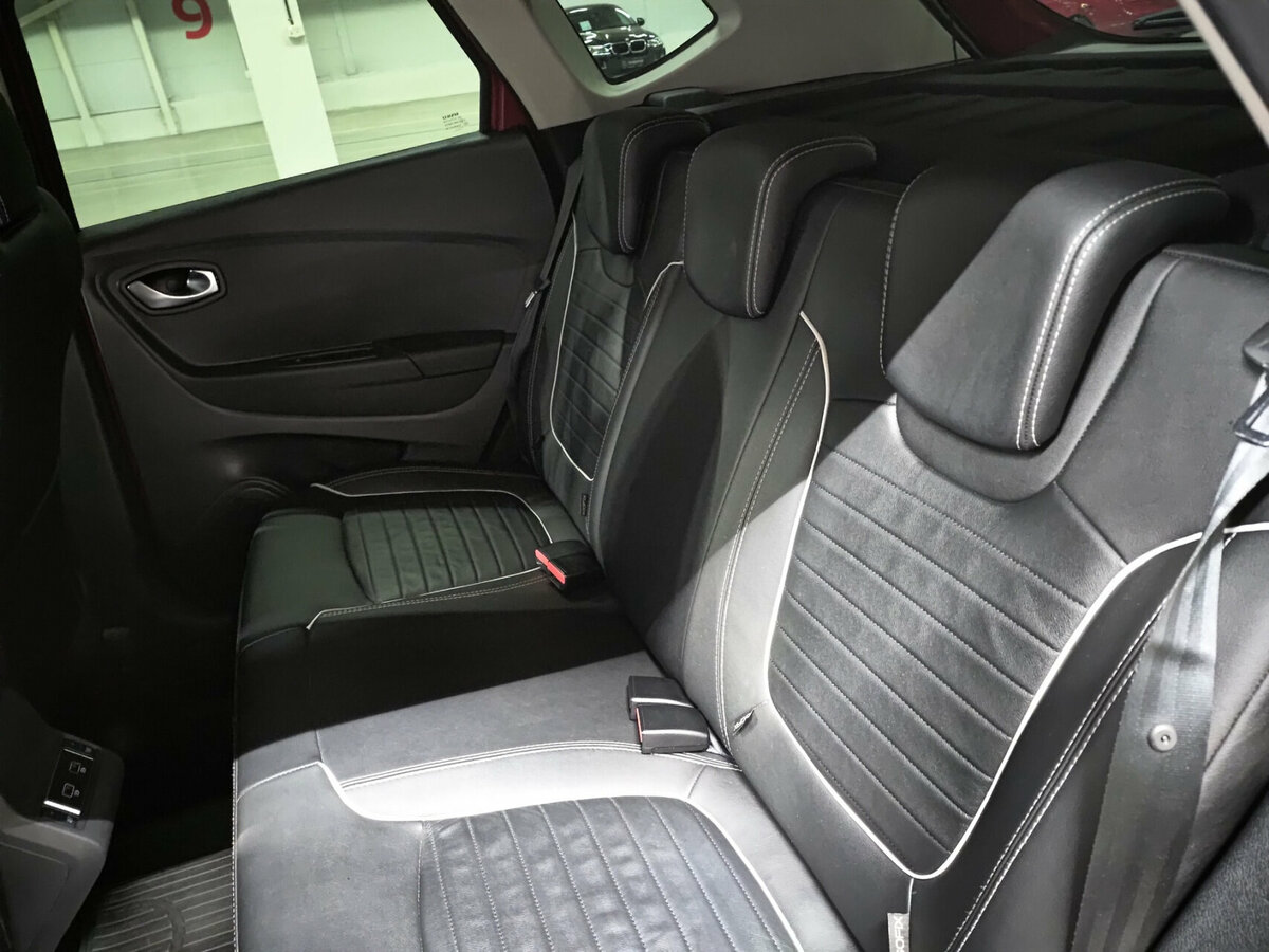 Renault Kaptur 2020 года с пробегом. Фото: #11