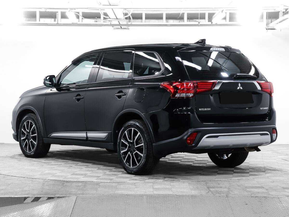 Mitsubishi Outlander 2018 года с пробегом. Фото: #6
