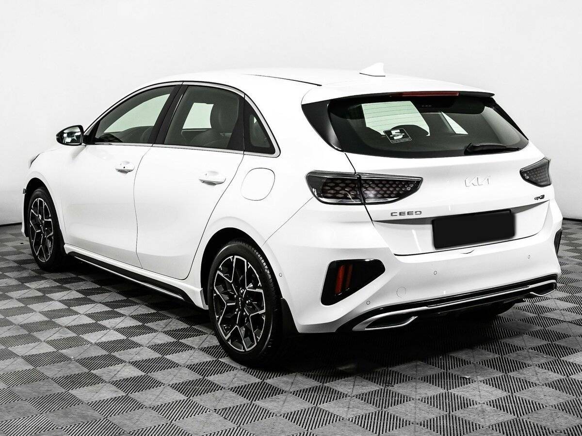 Kia Ceed 2022 года с пробегом. Фото: #6