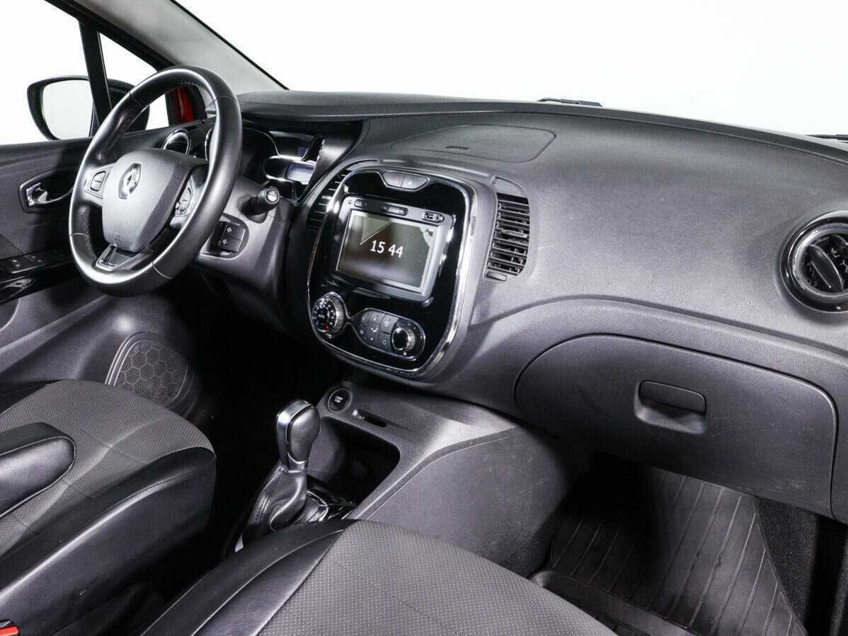 Renault Kaptur 2020 года с пробегом. Фото: #8