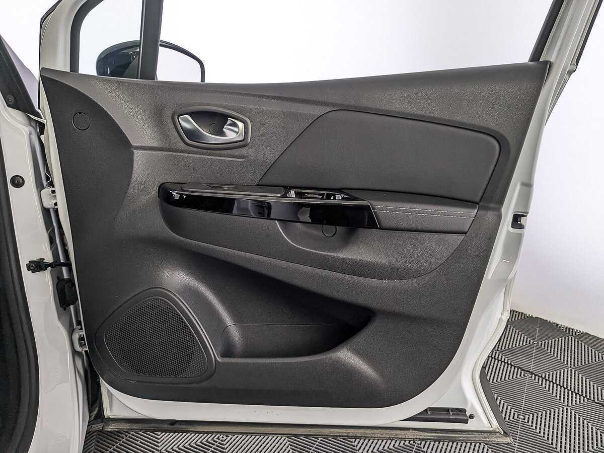 Renault Kaptur 2021 года с пробегом. Фото: #23