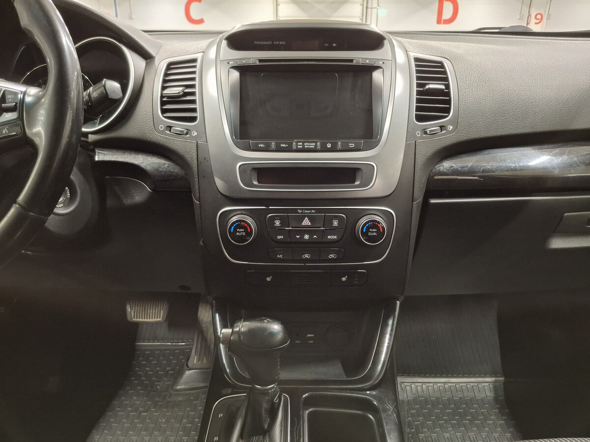 Kia Sorento 2017 года с пробегом. Фото: #14