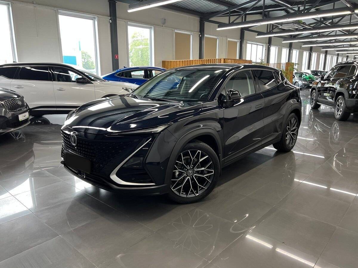 Changan UNI-T 2023 года с пробегом. Посмотреть фото