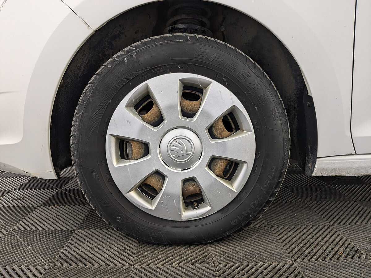 Skoda Rapid 2017 года с пробегом. Фото: #11