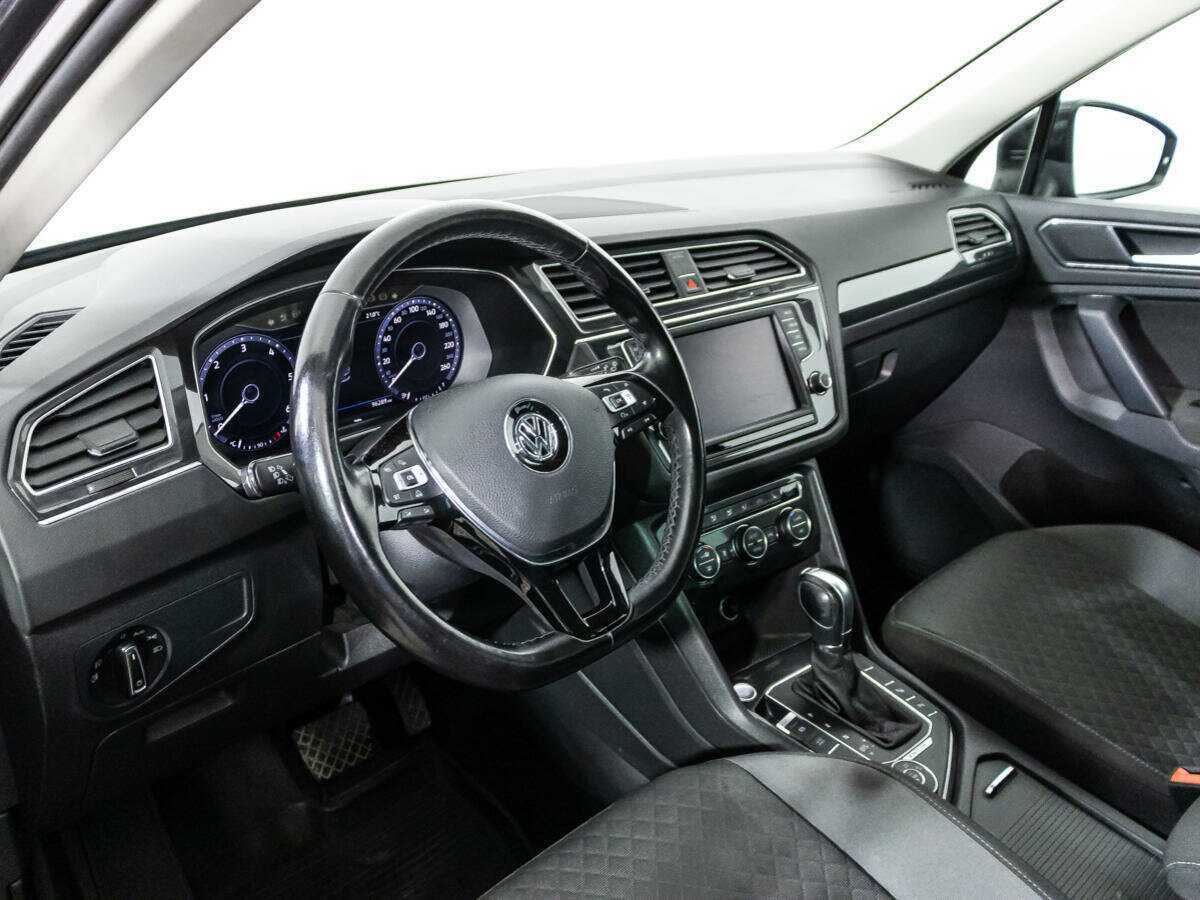Volkswagen Tiguan 2017 года с пробегом. Фото: #10