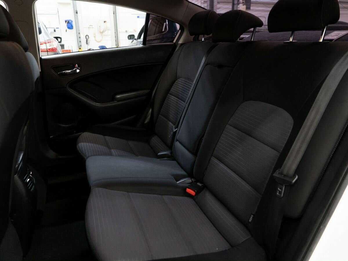 Kia Cerato 2017 года с пробегом. Фото: #6