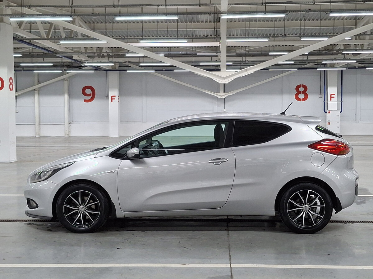 Kia Ceed 2013 года с пробегом. Фото: #7