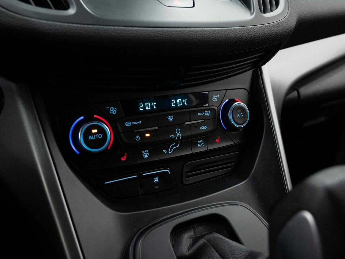 Ford Kuga 2017 года с пробегом. Фото: #20