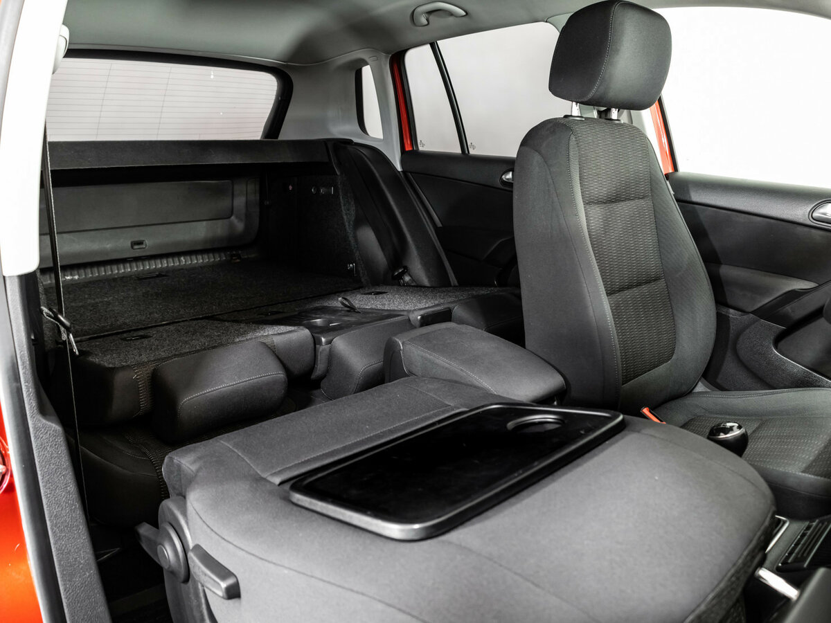 Volkswagen Tiguan 2012 года с пробегом. Фото: #18