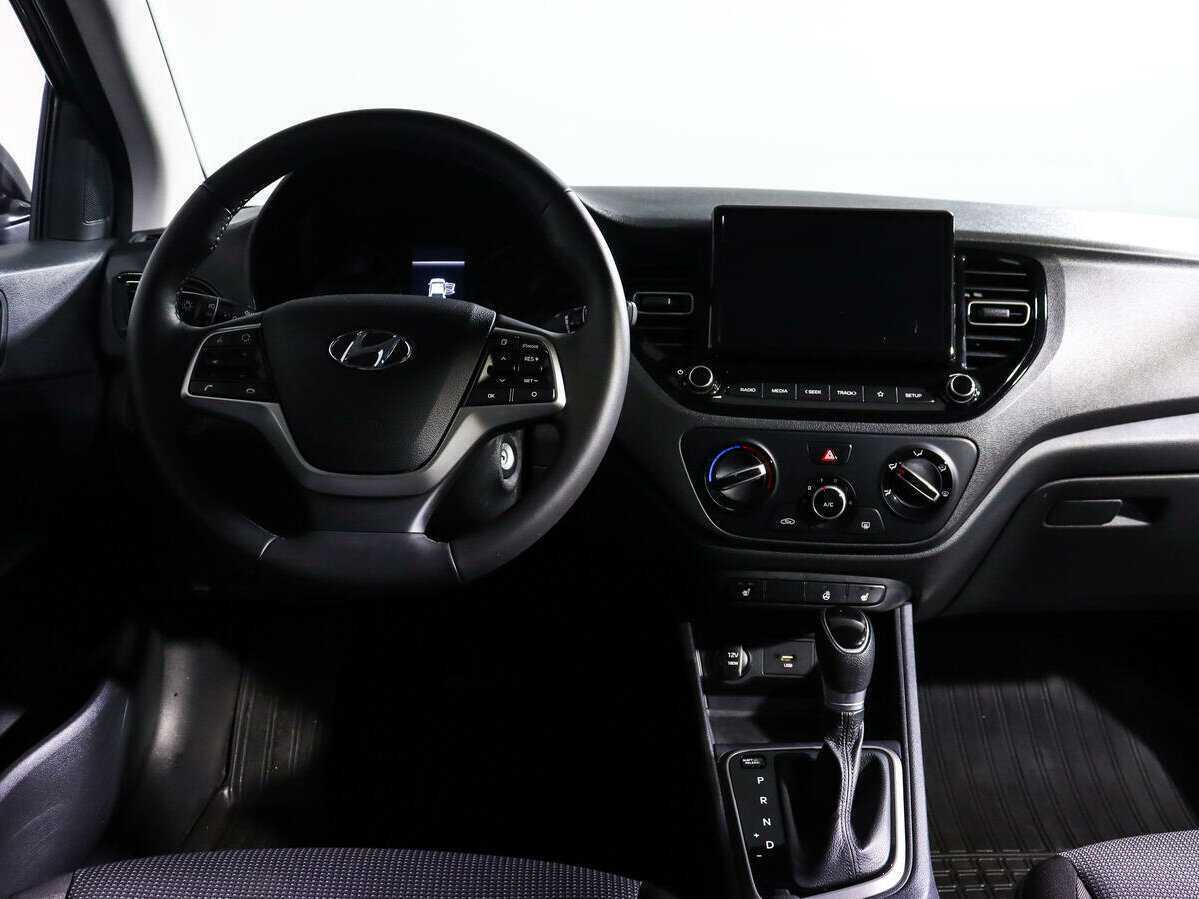 Hyundai Solaris 2021 года с пробегом. Фото: #9