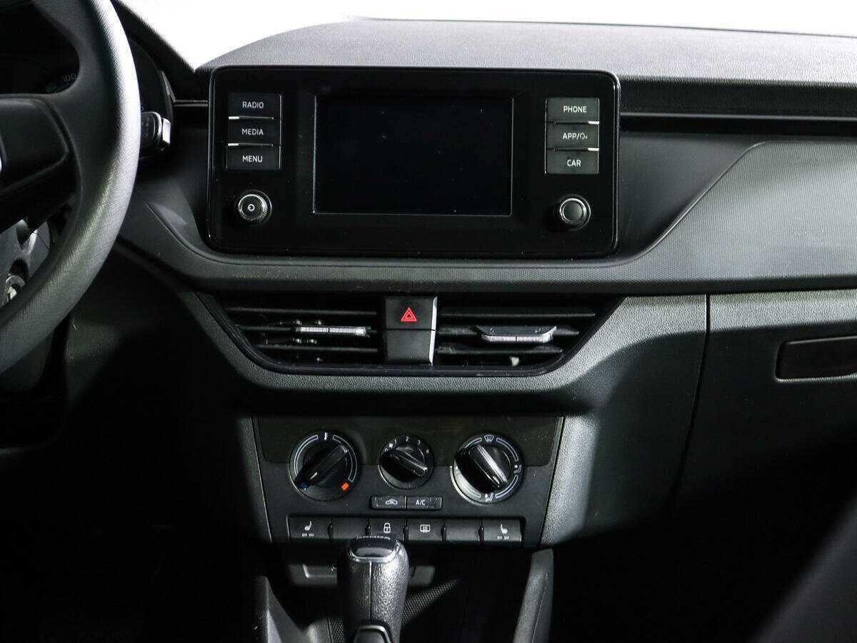 Skoda Rapid 2021 года с пробегом. Фото: #12