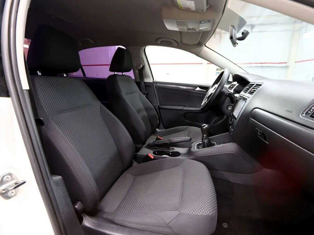 Volkswagen Jetta 2013 года с пробегом. Фото: #6