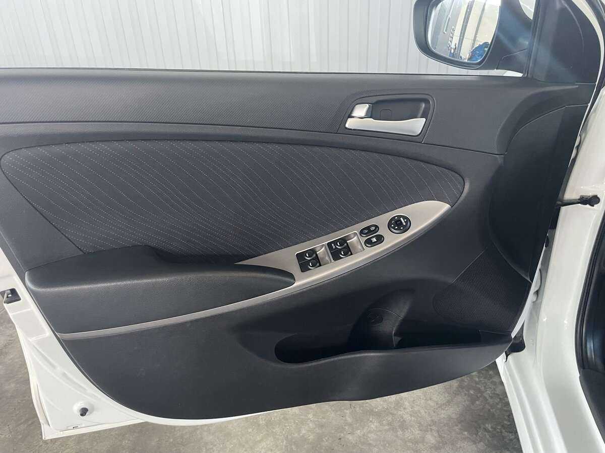 Hyundai Solaris 2016 года с пробегом. Фото: #19