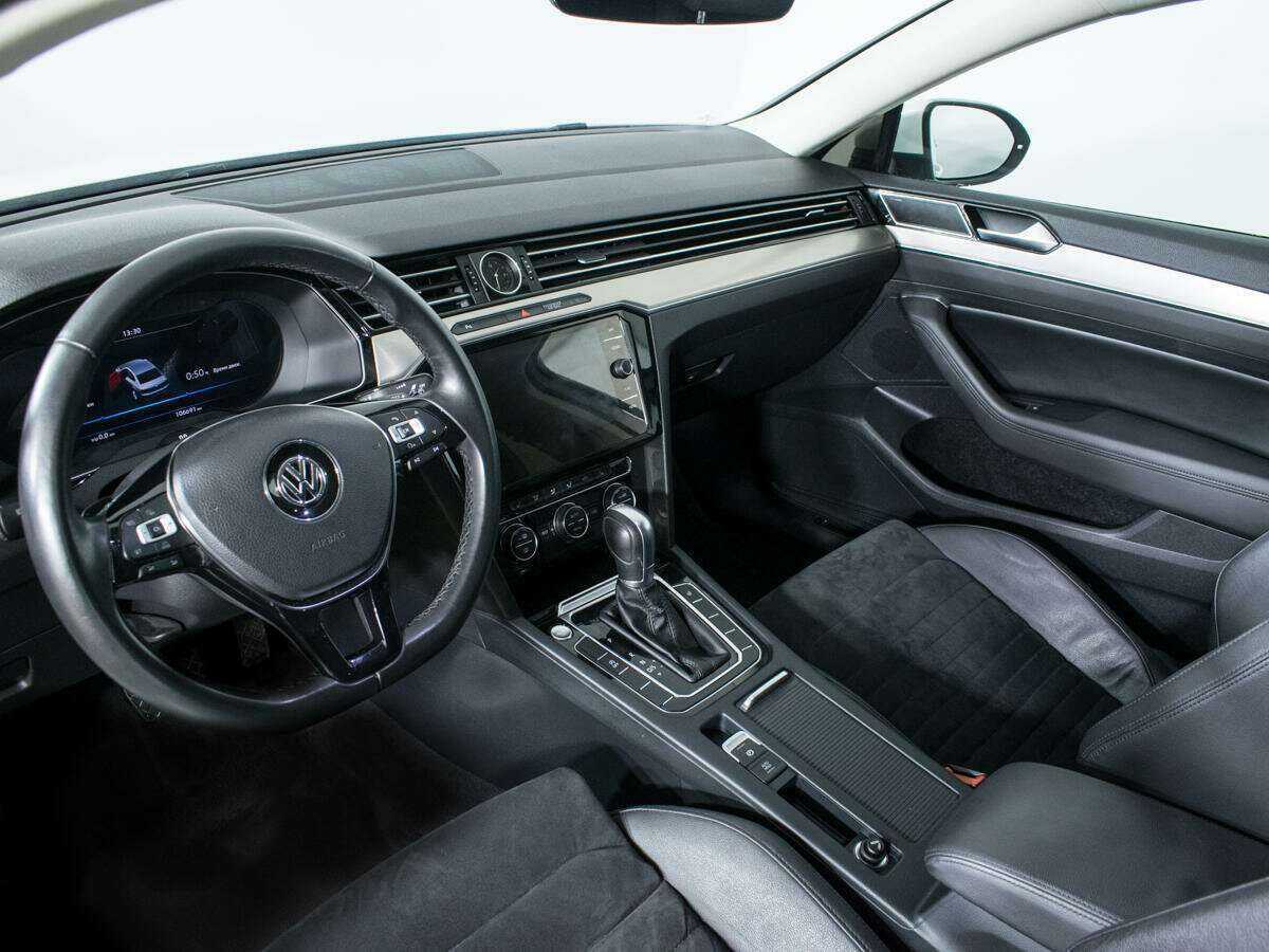 Volkswagen Passat 2017 года с пробегом. Фото: #11
