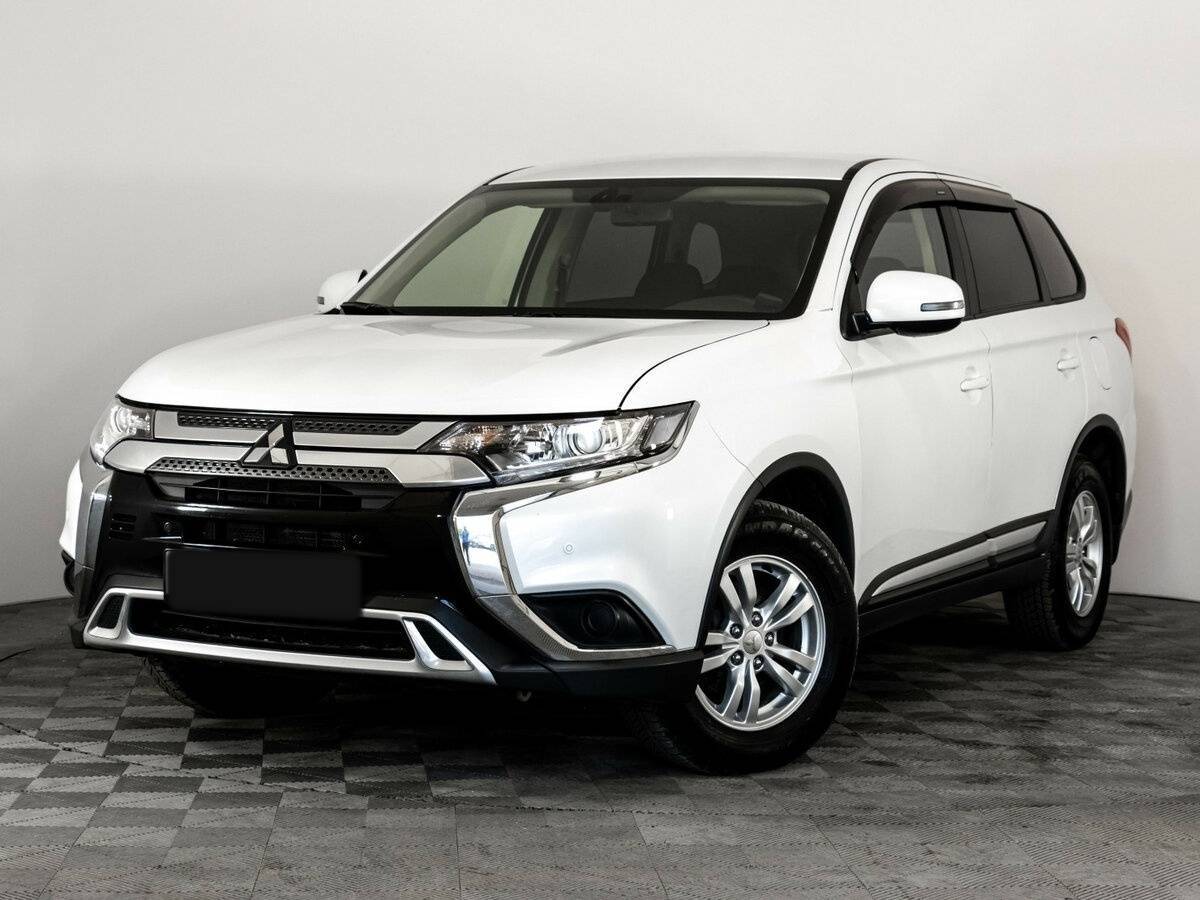 Mitsubishi Outlander 2019 года с пробегом. Посмотреть фото