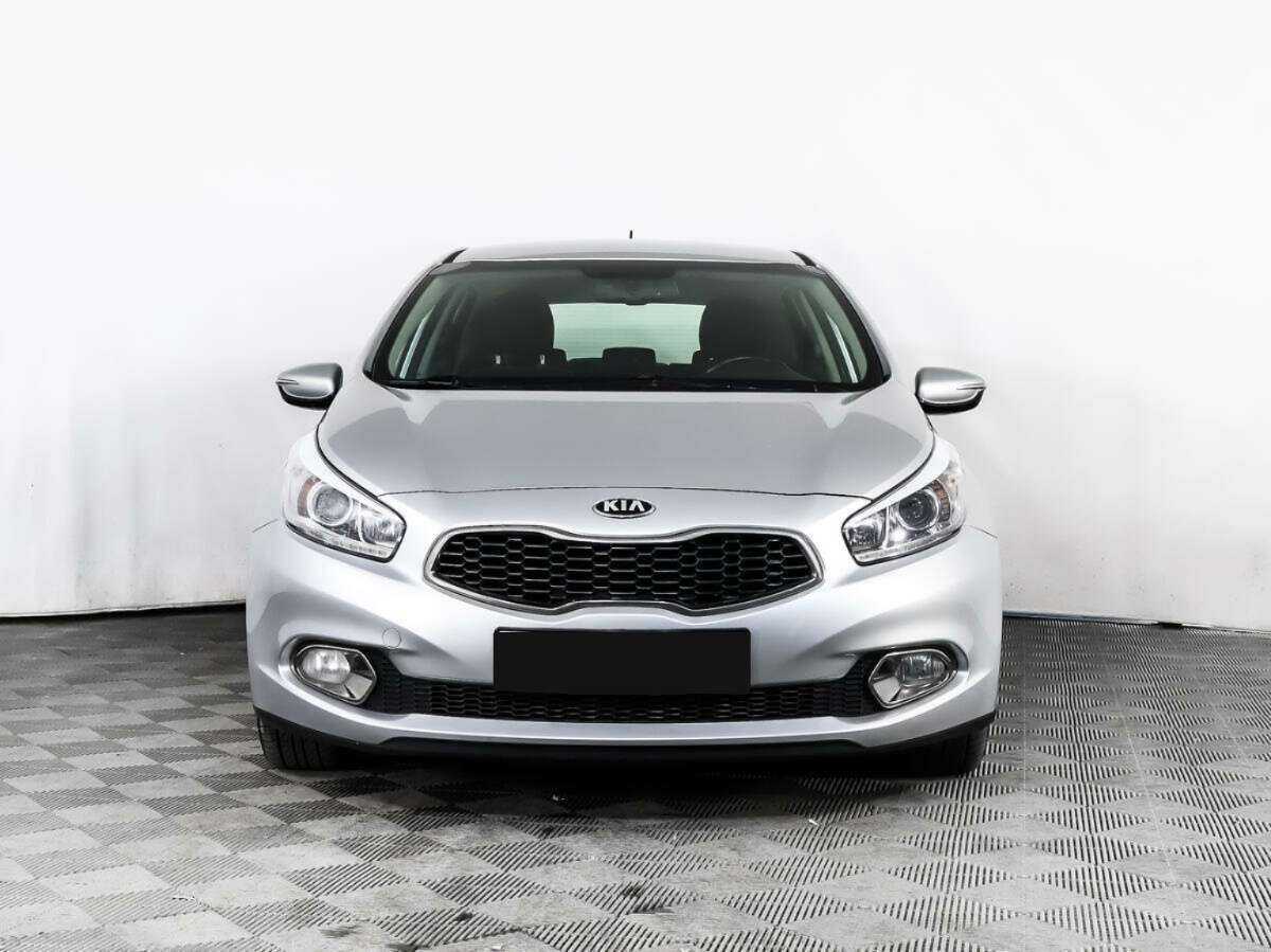 Kia Ceed 2013 года с пробегом. Фото: #1